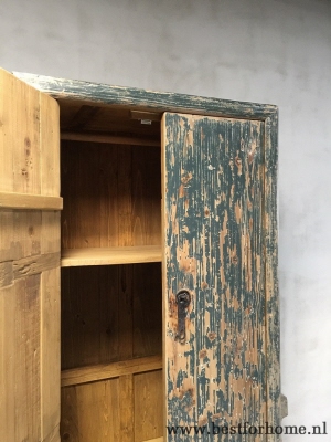 puur landelijke unieke hoge houten 2-deurs kast sober stoer no 442 11