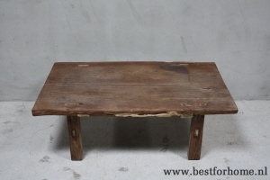 sober landelijk oud houten salontafel unieke robuuste tafel no 576 7